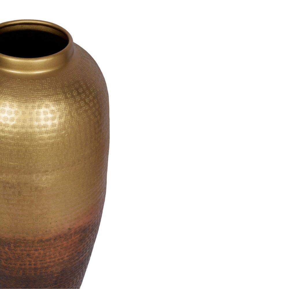 Selina Bodenvase aus handgehämmertem Messing