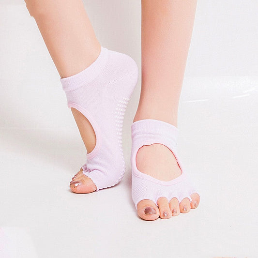 Sports Yoga Toe-Separating Fitness Socks – Non-Slip Performance Socks