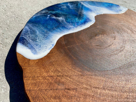 Live Edge Round Charcuterie Board - AURABAGS SHOP