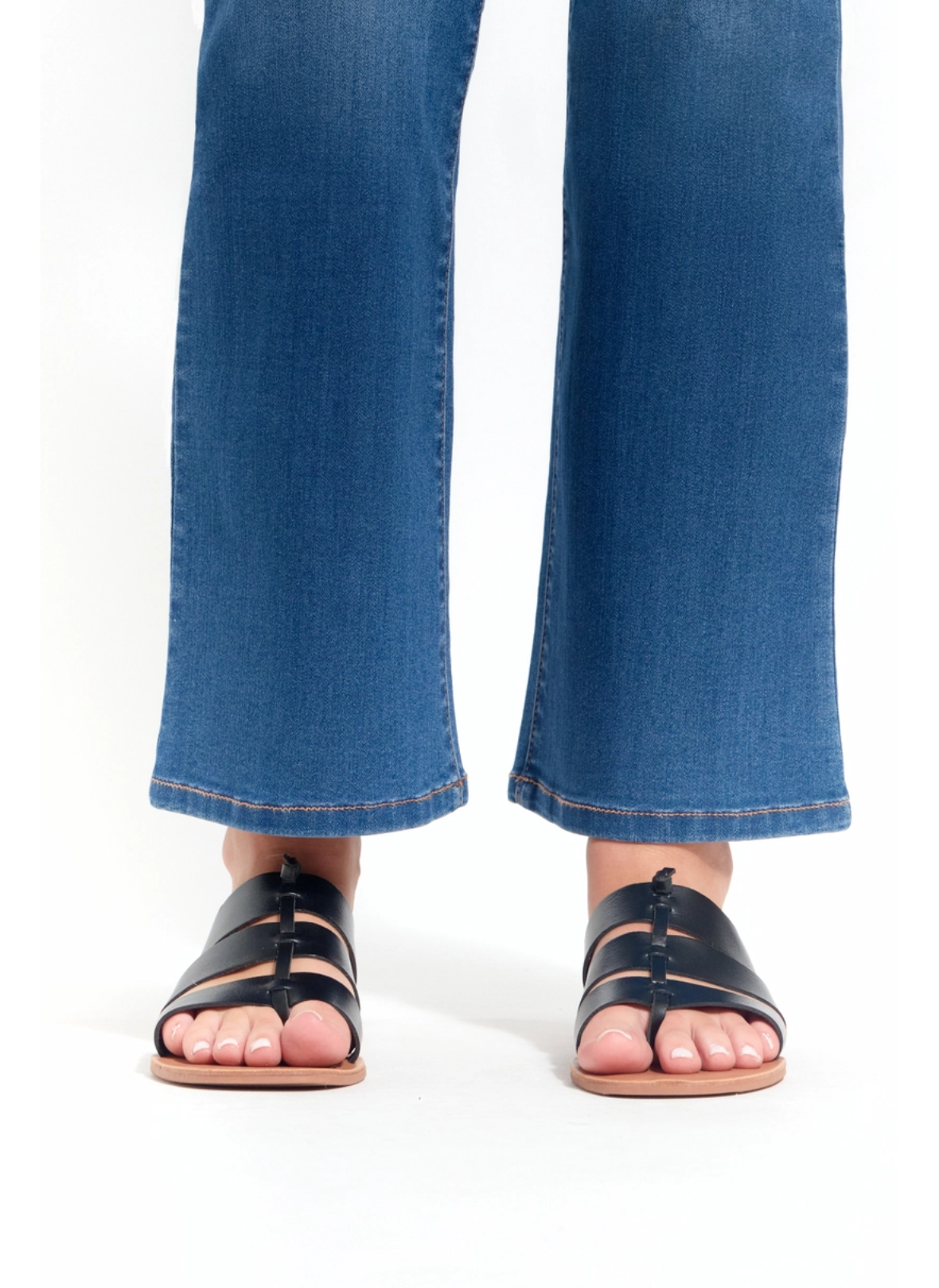 30" Maternity Slim Boot Jean w/ Bellyband in Tobias