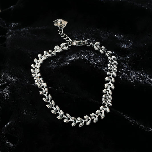MAGDA Silver (White Gold): Leafy Patterned Bold Bracelet