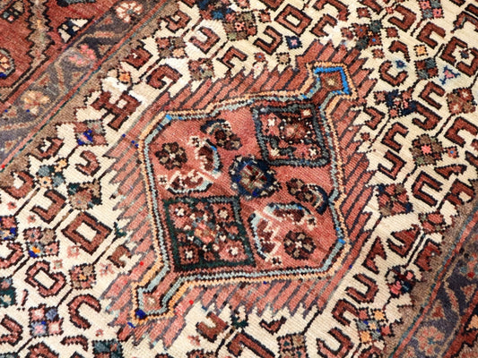 Persischer Asadabad Teppich | 99 cm x 165 cm