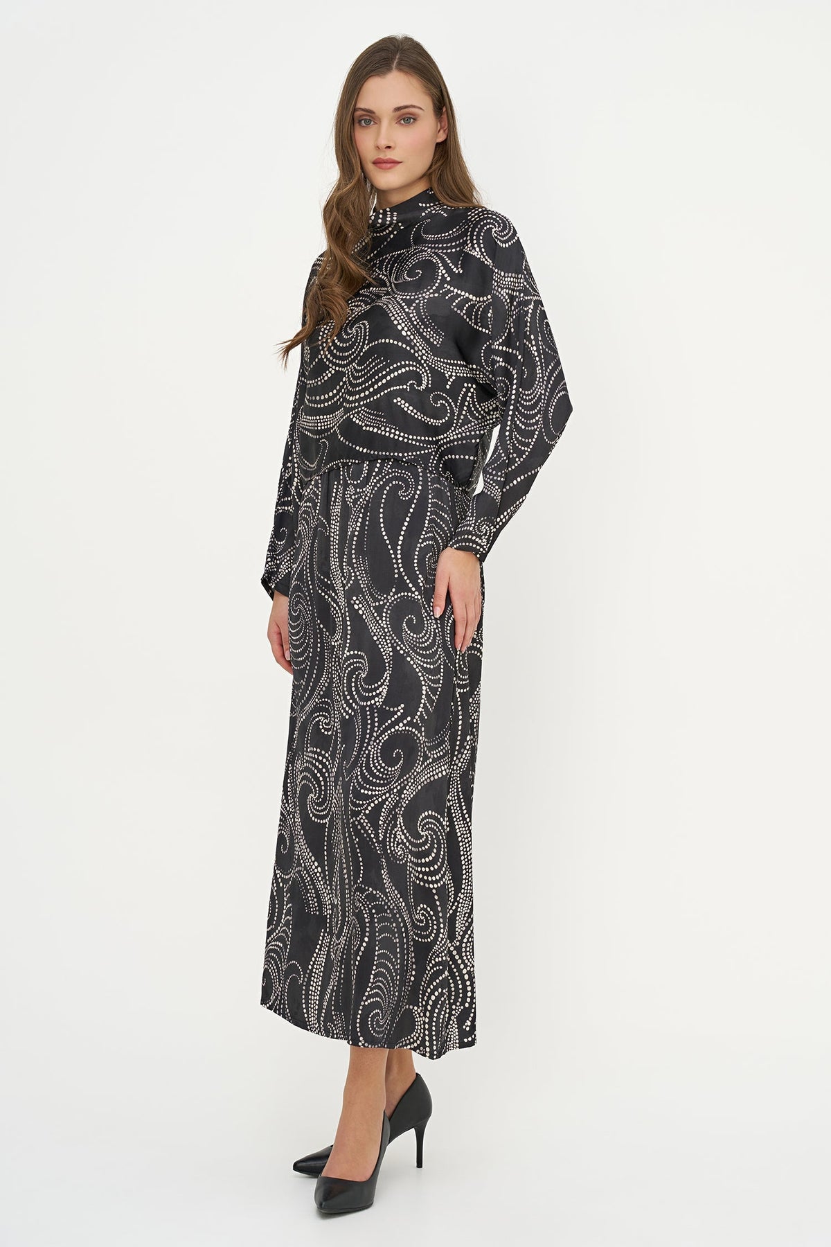 Women's Printed Woven Mock-Neck Caftan Top with Long Sleeves