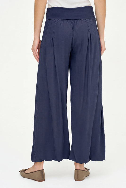 Women's Woven Pull-On Pant with a Jersey Waistband & a Bubble-Hem