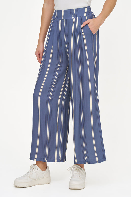 Women's Printed Woven Wide-Leg Pull-On Pants with Side Pockets