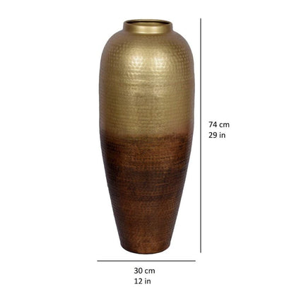 Selina Bodenvase aus handgehämmertem Messing