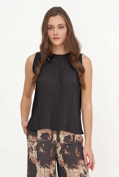 Women's Woven Crew-Neck Sleeveless Pleated Top, with a Button Closure At The Back Collar