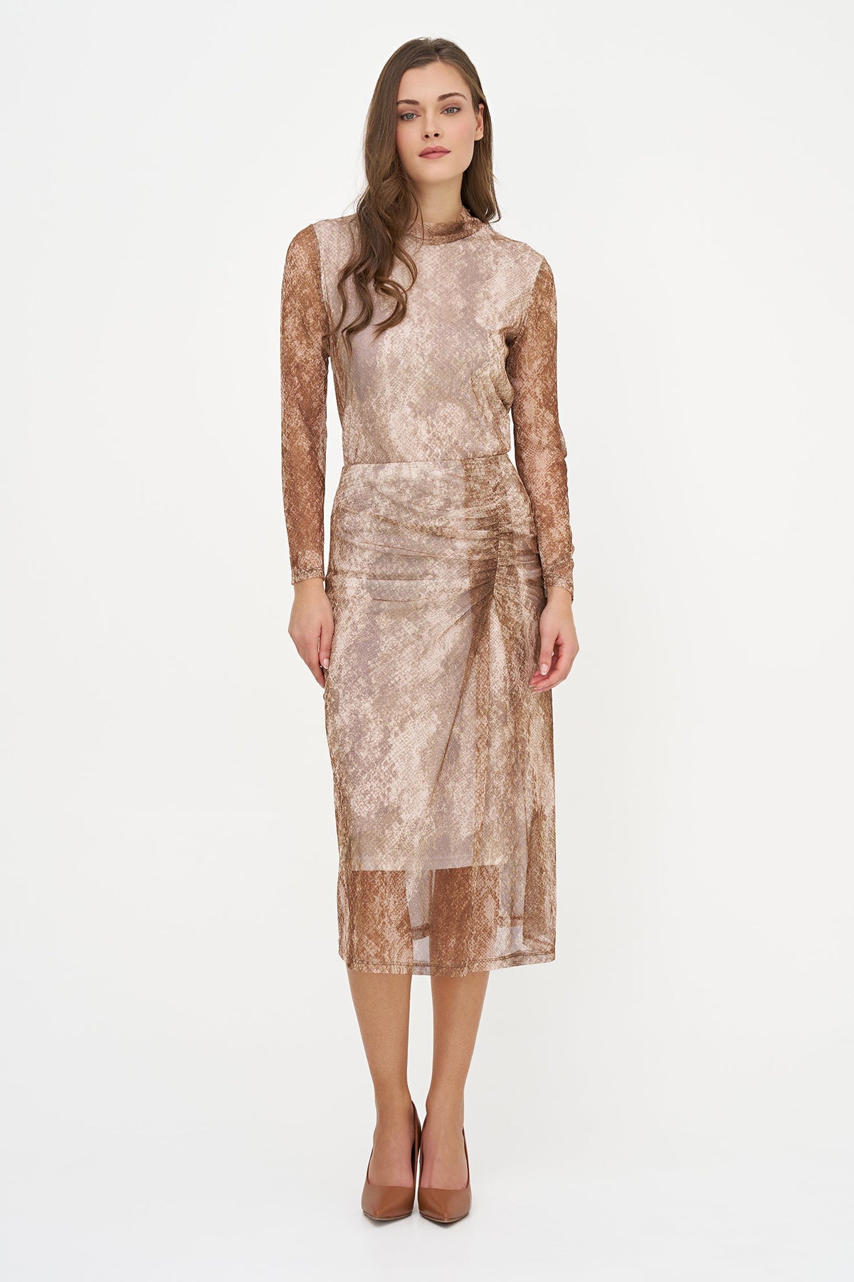 Women's Mesh-Knit Printed Pull-On Skirt with a Gathered Detailing At The Front Hip