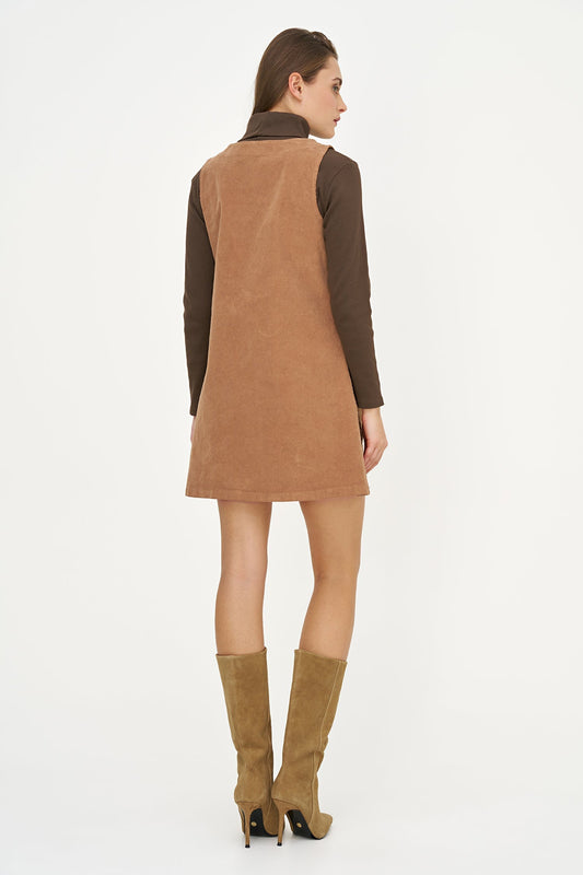 Women's Corduroy Sleeveless V-Neck Dress with Patch Pockets