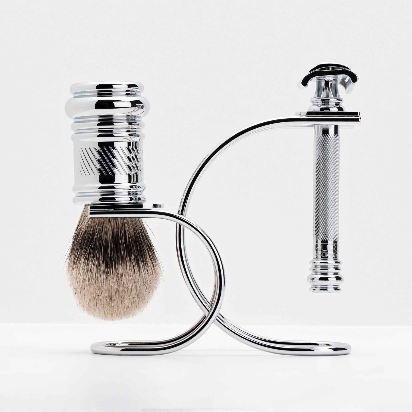 Merkur Shaving Set with MK-39001 Razor, Silver Tip Badger Brush and Curved 3-piece Stand, Chrome