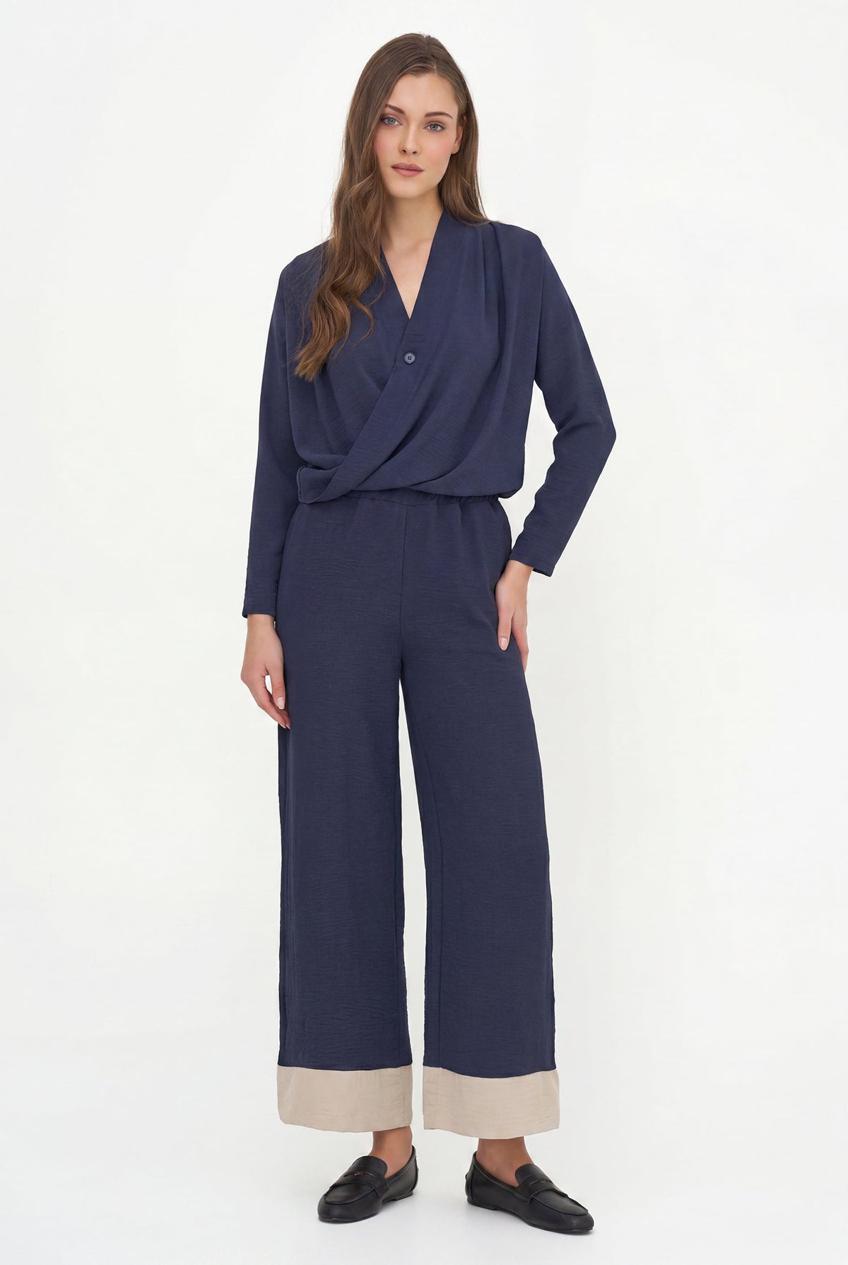 Women's Woven V-Neck Tunic, with Long Sleeves, a Twisted Front Hemline & a Longer Scooped Pleated Back