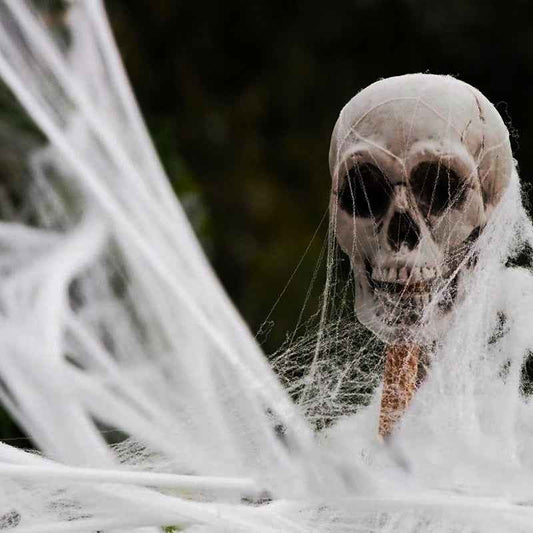 Halloween Stretchable Spider Web Decoration – Cotton Web with Mini Spiders for Indoor & Outdoor Use
