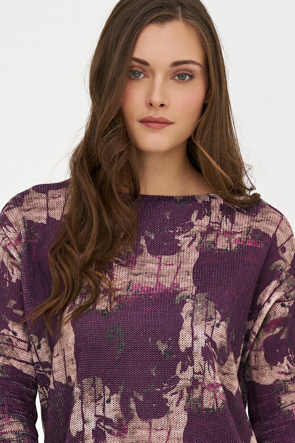 Women's Knit Printed Boat-Neck Sweater with Long Sleeves