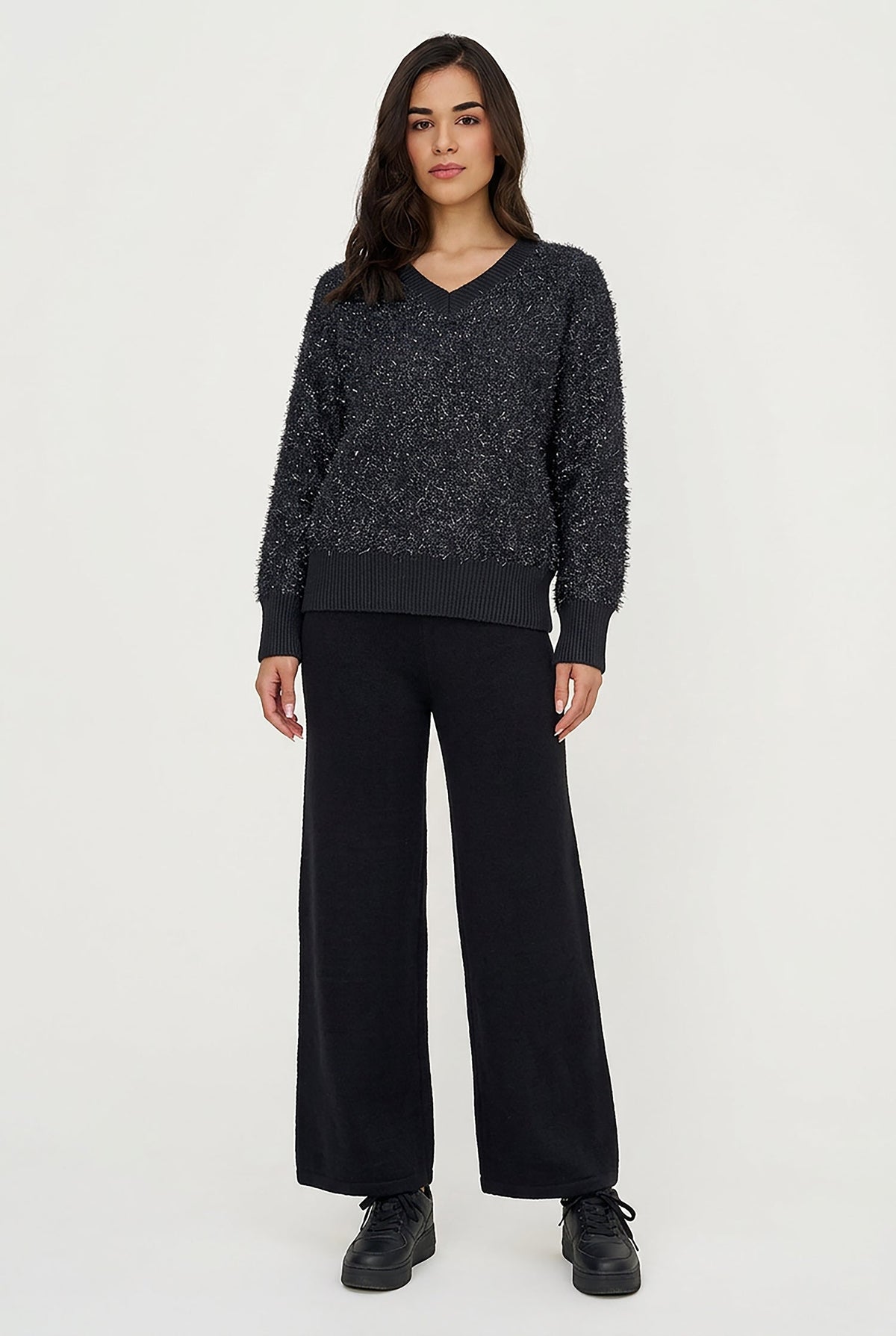 Women's Tinsel-Knit V-Neck Sweater with Long Sleeves