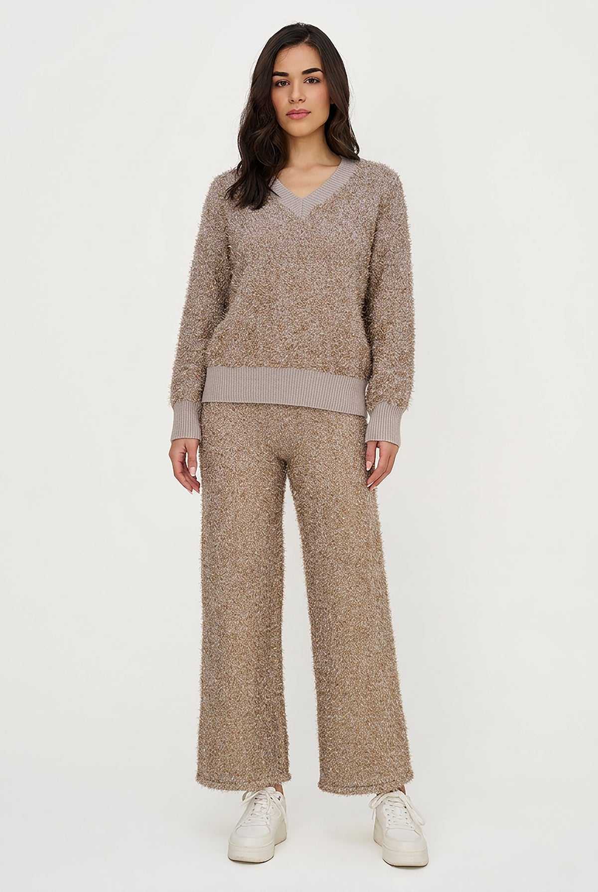 Women's Tinsel-Knit V-Neck Sweater with Long Sleeves