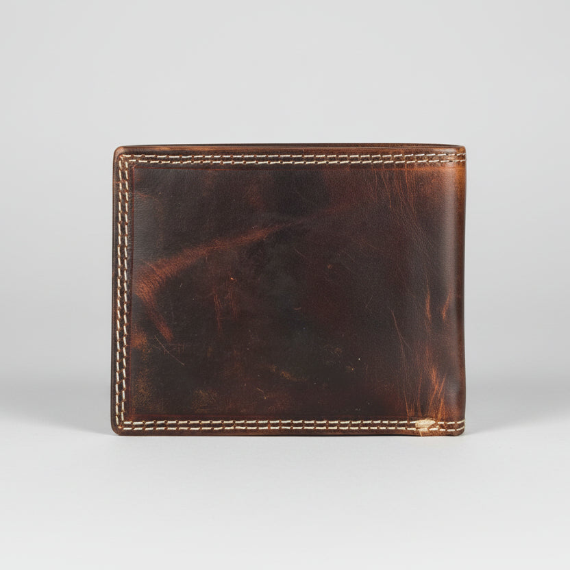 Men’s Genuine Cow Leather Bifold Wallet. Embossed Deer Design with RFID Protection
