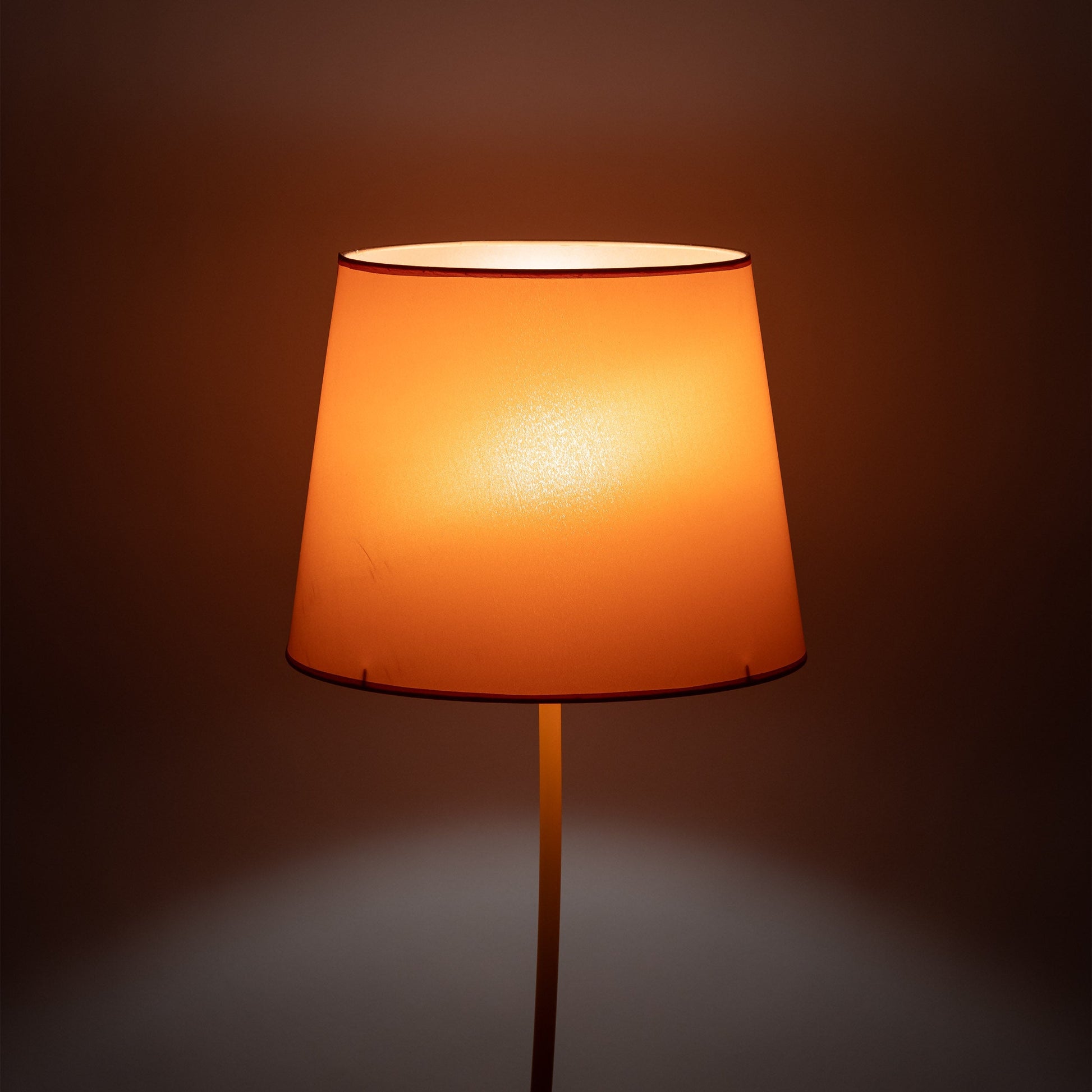 NICOLA Orange Mid-Century Modern Floor Lamp for Living Room, Bedroom & Office – Retro Minimalist Lighting - AURABAGS SHOP