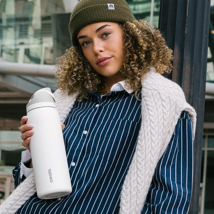 Owala FreeSip Insulated Stainless Steel Water Bottle with Straw, BPA-Free Sports Water Bottle, Great for Travel, 40 Oz, Lemon Limeade 🍁 All In One Marketplace Canada