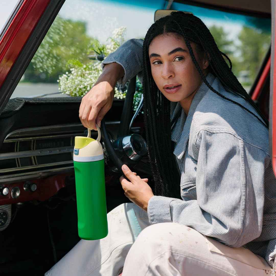 Owala FreeSip Insulated Stainless Steel Water Bottle with Straw, BPA-Free Sports Water Bottle, Great for Travel, 24 Oz, Putting Green 🍁 All In One Marketplace Canada