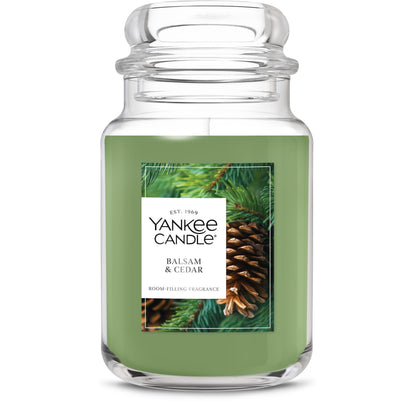 Yankee Candle Large Jar Scented Candle with up to 150 Hour Burn Time, Premium Plant Wax Blend for Cleaner Consistent Burn and Room Filling Fragrance, 22 oz, Balsam Cedar 🍁 All In One Marketplace Canada