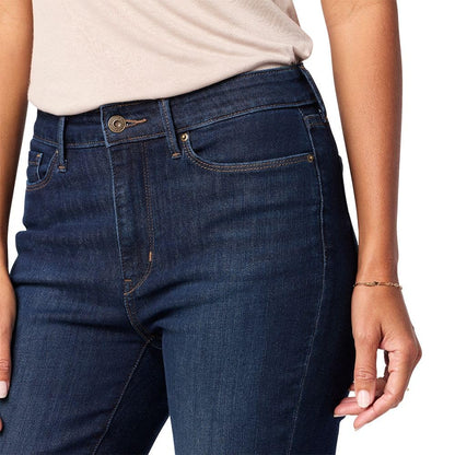 Levi Strauss Signature Gold Women's Mid-Rise Slim Fit Capris (Available in Plus Size), (New) Dark Orbit, 12 🍁 All In One Marketplace Canada