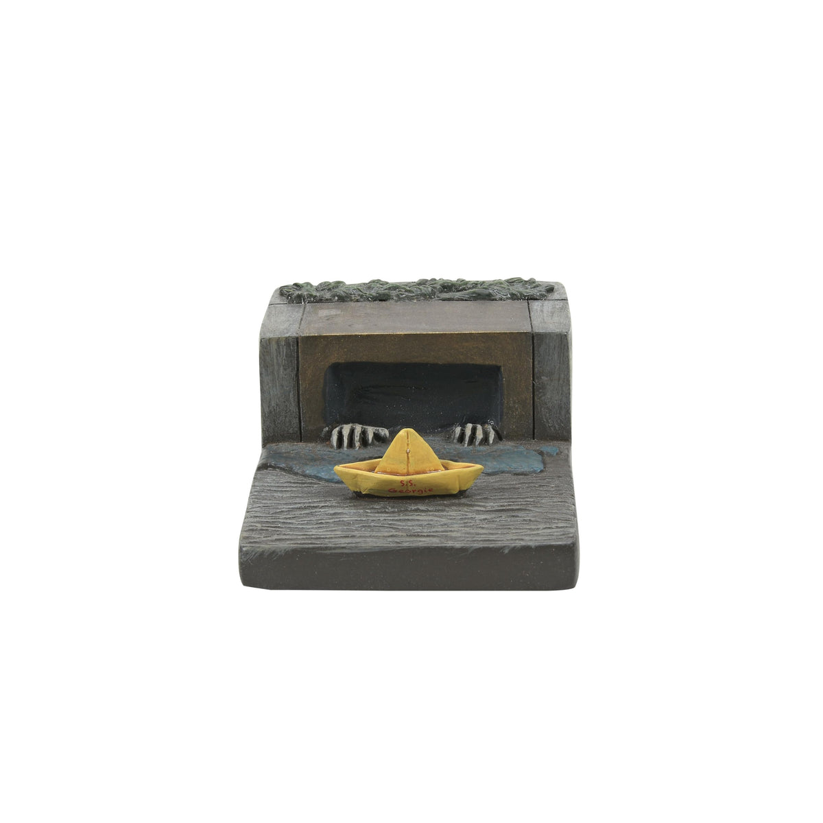 Department 56 Snow Village Accessories Halloween IT Chapter Two Pennywise and The S.S. Georgie Figurine Set, Standard, Multicolor