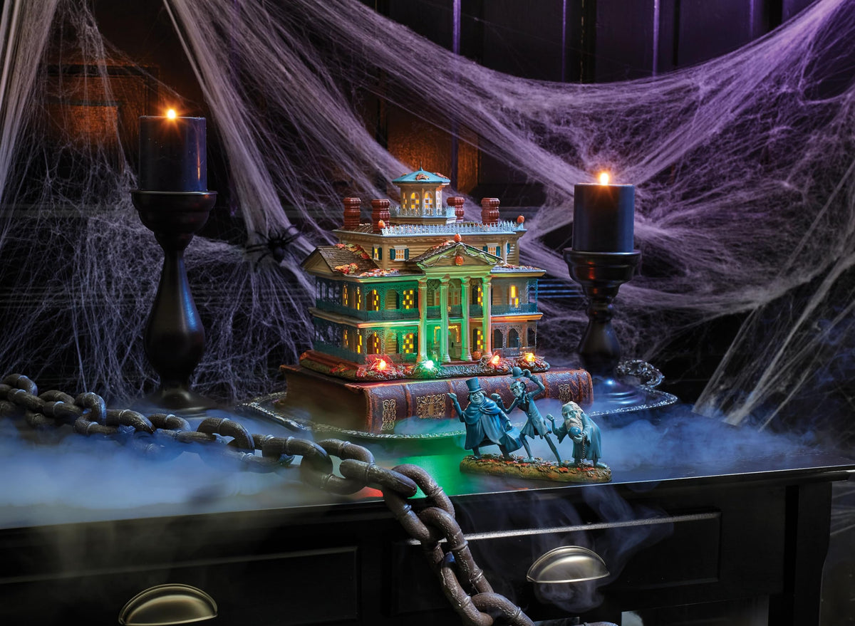Department 56 Snow Village Halloween Disney The Haunted Mansion Beware of Hitchhikers Figurine, 3.74" H x 2.17" W x 6.06" L, Multicolor