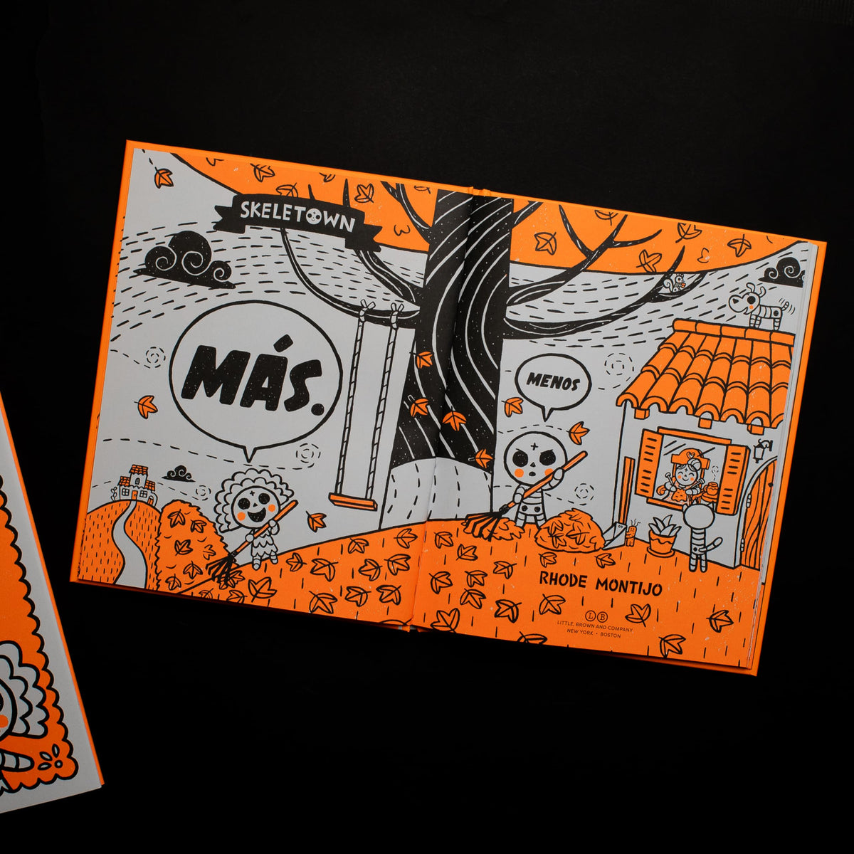 Skeletown: Más. ¡Menos!: A Funny Friendship Story for Dia De Los Muertos and Halloween―for English or Spanish-Speaking Kids Ages 4-8