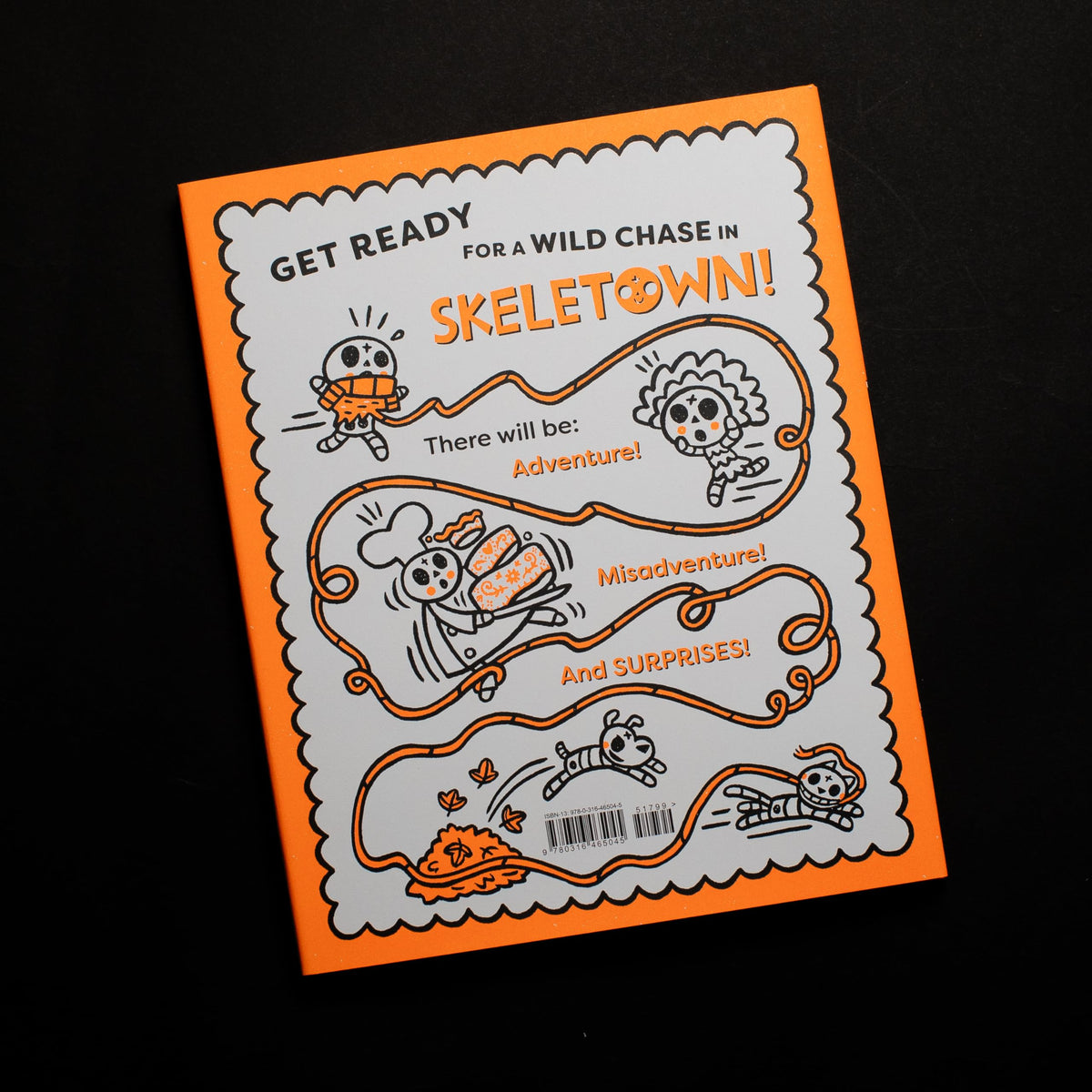 Skeletown: Más. ¡Menos!: A Funny Friendship Story for Dia De Los Muertos and Halloween―for English or Spanish-Speaking Kids Ages 4-8