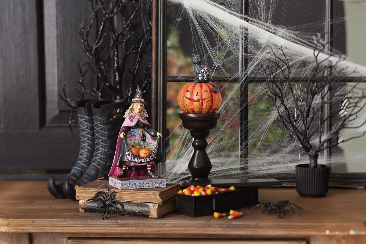Enesco Jim Shore Heartwood Creek Halloween Witch with Pumpkin Skirt Scene Figurine, 8.27 Inch, Multicolor