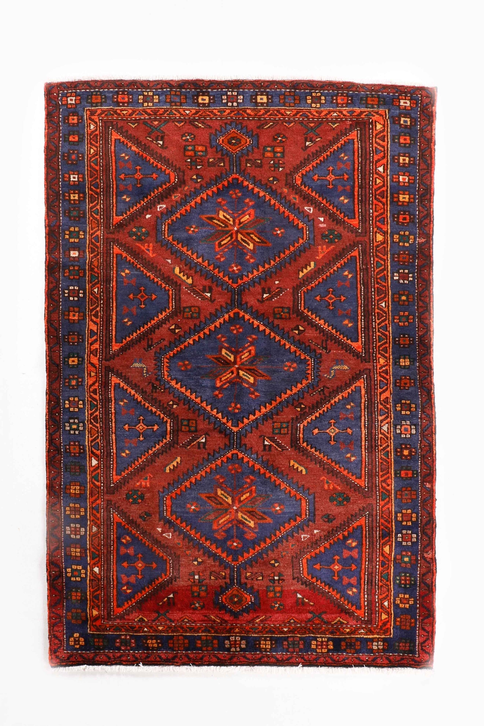 Persian Hamadan Rug | 4' 6" x 7' 3"