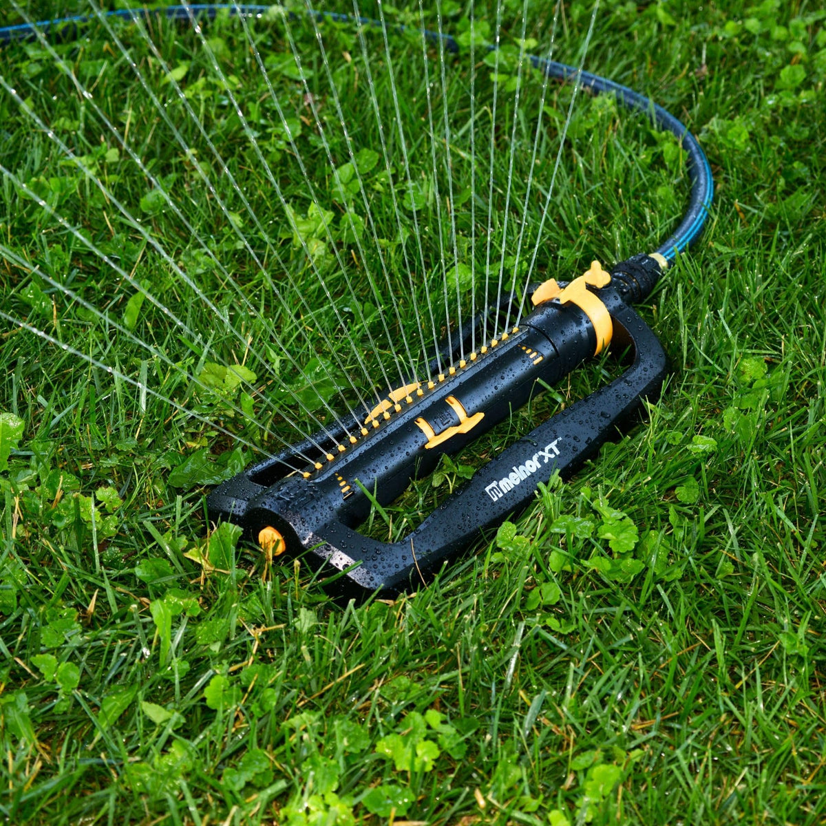 Melnor 65167AMZ XT Turbo Oscillating Sprinkler, 4,500 sq. ft., Quick Connect Bundle, 3-Way Adjustable, Black, Yellow 🍁 All In One Marketplace Canada