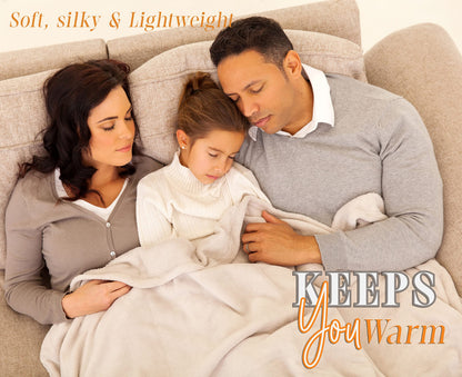 Elegant Comfort Lightweight Throw Blanket- Halloween Themed, Soft, Cozy and Plush- Throw Blankets, Perfect for Lounging This Spooky Season, 50 x 60 inches, Autumn Leaves, Throw Blanket