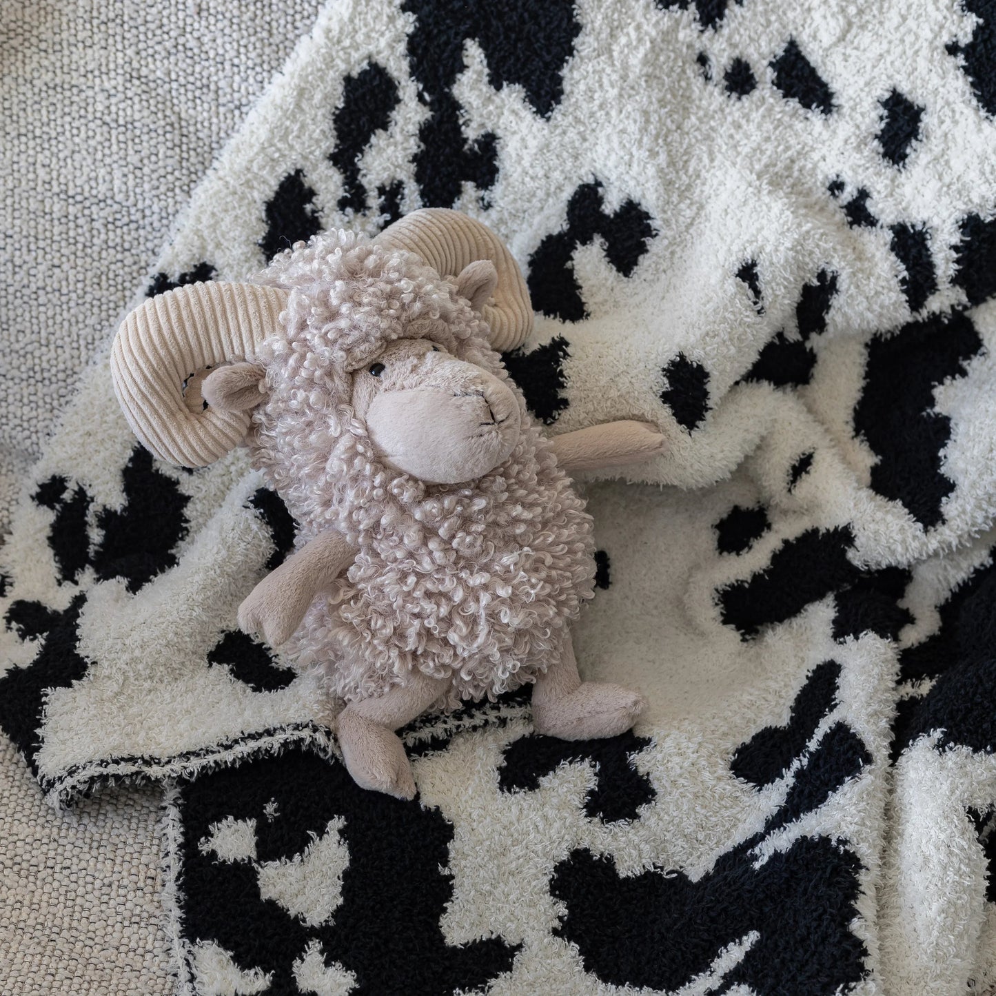 Steppschuh & Schleierkraut Kuhmuster Kleinkinderdecke