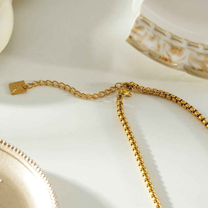 MAHANA Gold: Lariat Necklace with Sliding Bead & Tassel Drop – Modern Minimal Statement