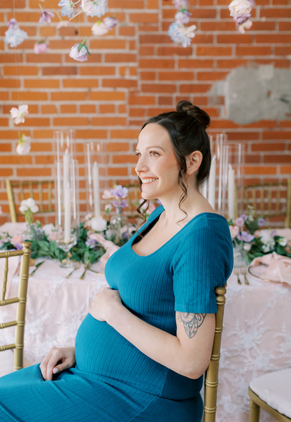 Ribbed Midi Maternity Tee Shirt Dress