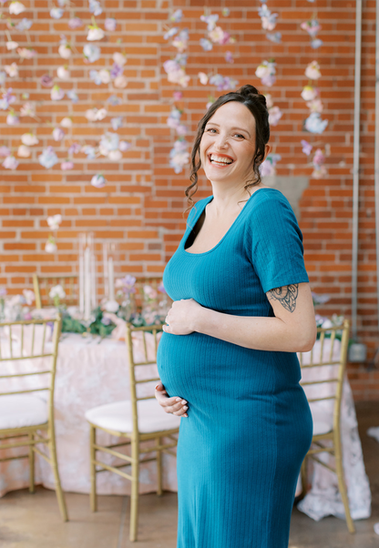 Ribbed Midi Maternity Tee Shirt Dress