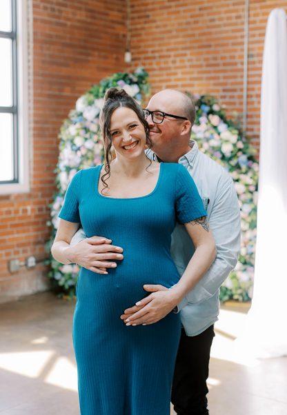 Ribbed Midi Maternity Tee Shirt Dress