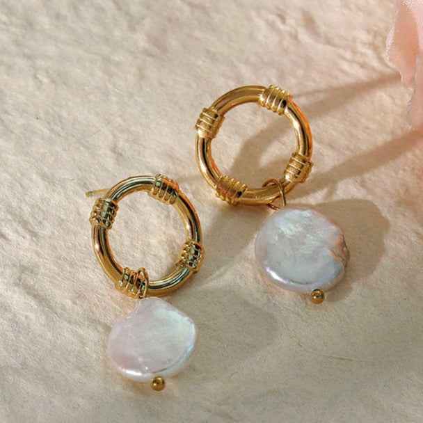 KINSLEY Natural Freshwater Pearl Earrings