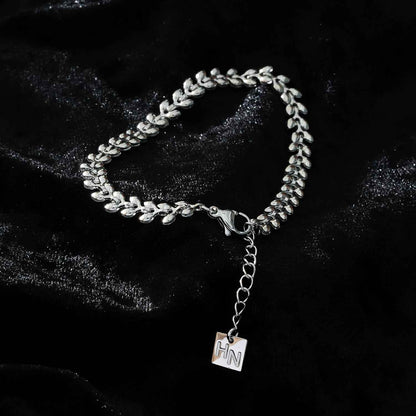 MAGDA Silver (White Gold): Leafy Patterned Bold Bracelet
