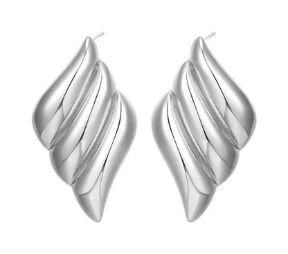 Winged Geometry Studs