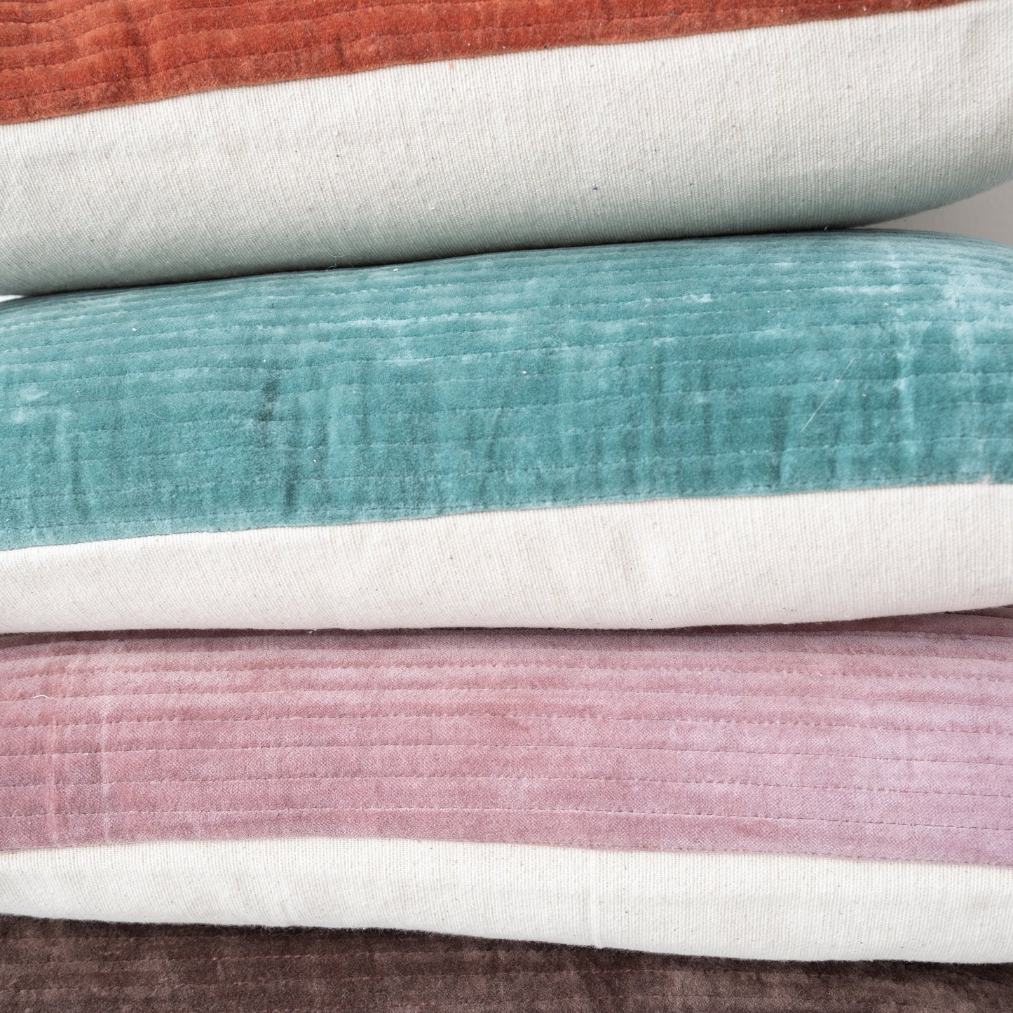 VELVET - RIBBED RUST