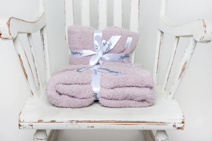 Kleinkinderdecke mit doppellagigem „Iced Lilac“-Vollflächendruck