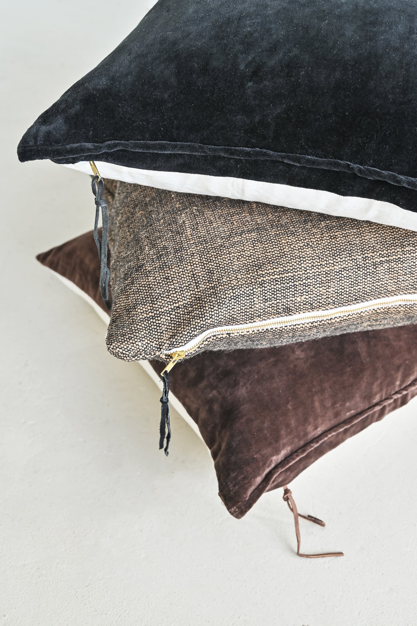 VELVET - HOTEL COLLECTION BLACK