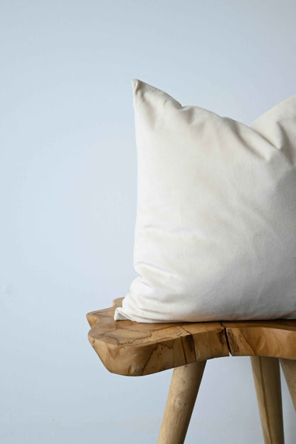 VELVET - IVORY 18"