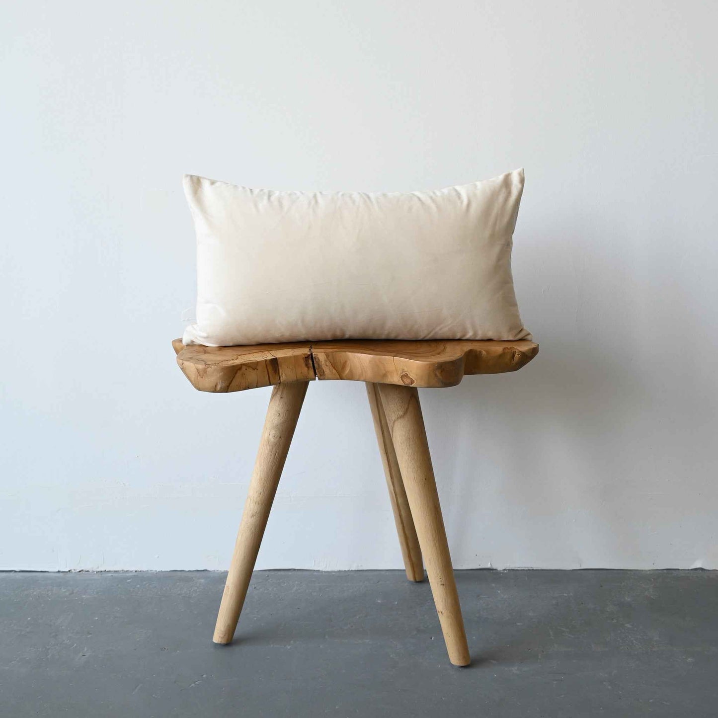 VELVET - IVORY LUMBAR
