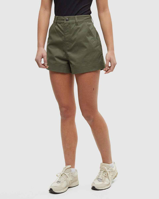 Laurier Short