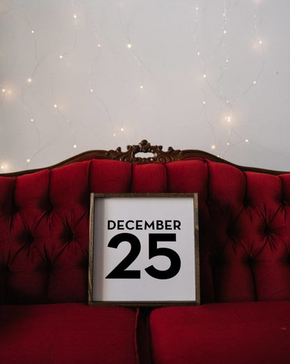 Holzschild „25. Dezember“