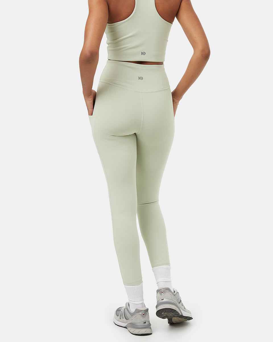 InMotion 7/8 Pocket Legging