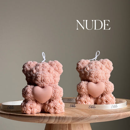 Teddybär Herzkerze: Skulpturale Säule aus Sojawachs